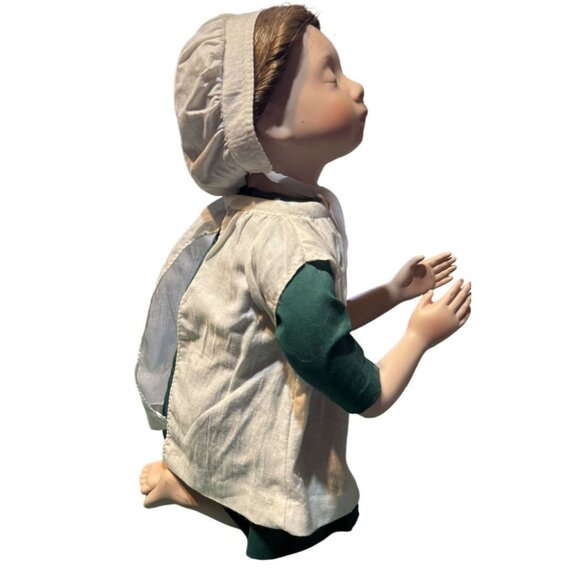 "At Prayer" Amish Blessings Julie Good-Kruger Child Praying Porcelain Doll In Tr - Picture 2 of 6